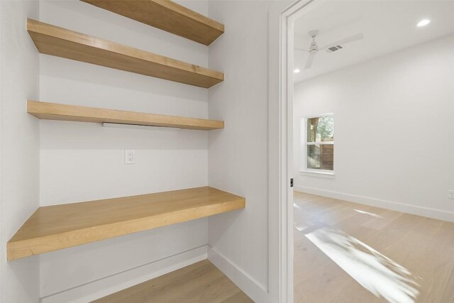 1209 Canterbury St, Austin, TX 78702 - photo 24
