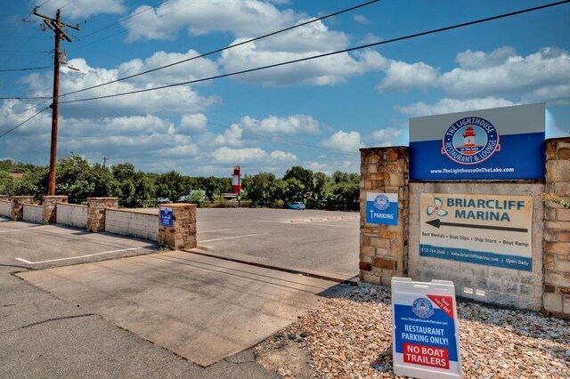 309 Cowal Dr S, Spicewood, TX 78669 - photo 17