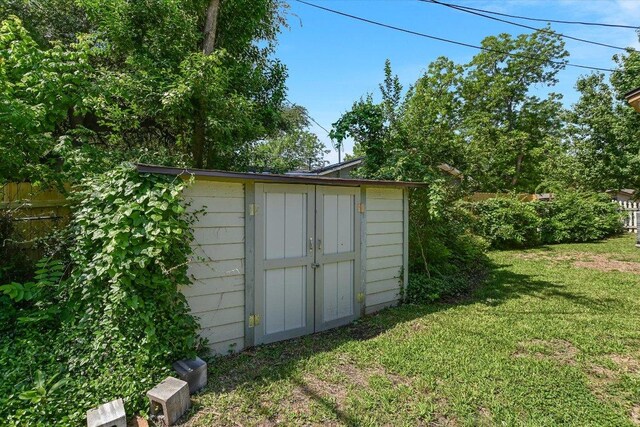 6009 Belfast Dr, Austin, TX 78723 - view of shed
