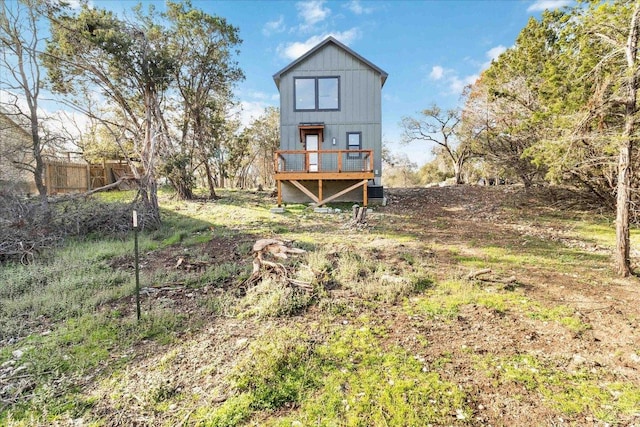 114 Shady Bluff Dr, Wimberley, TX 78676 - back of house with board and batten siding