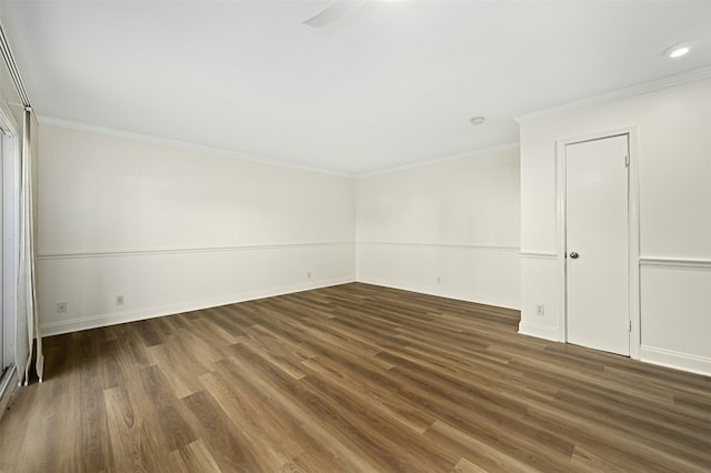 2122 Hancock Dr Unit 103, Austin, TX 78756 - spare room featuring ornamental molding, wood finished floors, baseboards, and recessed lighting
