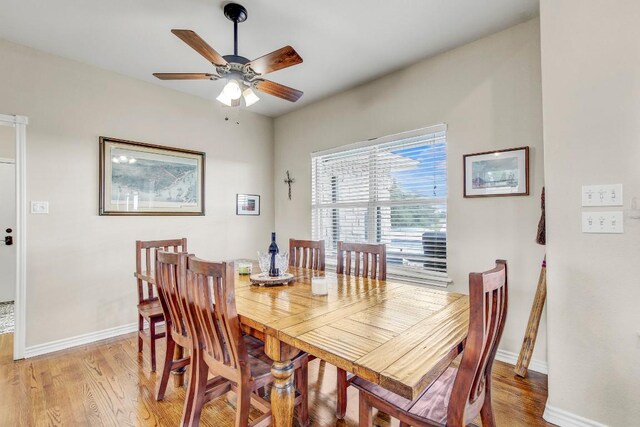 603 Watterson Rd Unit B, Bastrop, TX 78602 - dining area with light wood-style flooring, baseboards, and ceiling fan