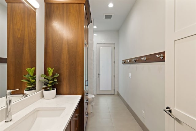 302 Bent Tree Ct, West Lake Hills, TX 78746 - bathroom featuring vanity, tile patterned flooring, toilet, recessed lighting, and baseboards