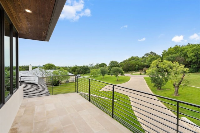 302 Bent Tree Ct, West Lake Hills, TX 78746 - balcony featuring view of wooded area
