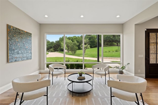 302 Bent Tree Ct, West Lake Hills, TX 78746 - living room featuring baseboards, wood finished floors, and recessed lighting