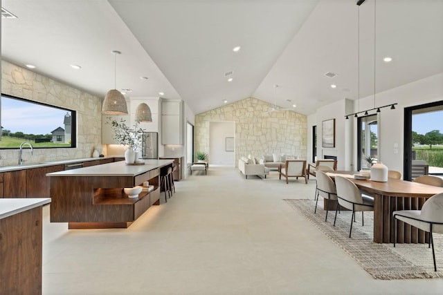 298 Glenview Cir, Belton, TX 76513 - reception with high vaulted ceiling, a sink, and recessed lighting
