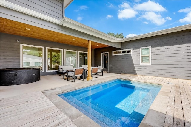 8603 Big Horn Cir, Lago Vista, TX 78645 - outdoor pool featuring a hot tub, a deck, and a patio area