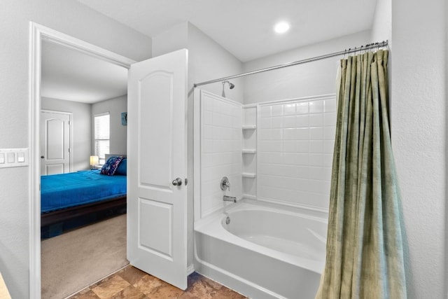 806 Sawbuck Dr, Pflugerville, TX 78660 - full bath featuring shower / tub combo with curtain and ensuite bath