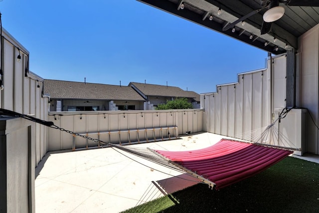 2520 Bluebonnet Ln Unit 41, Austin, TX 78704 - view of patio with a ceiling fan