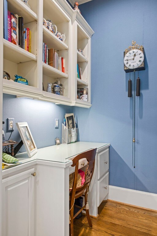 124 Florentine, Horseshoe Bay, TX 78657 - office space featuring wood finished floors, baseboards, and built in desk