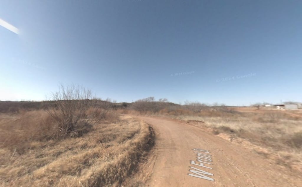 0 W 2nd St, Colorado City, TX 79512 - photo 1