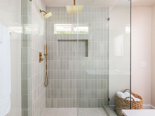 2300 Toulouse Dr, Austin, TX 78748 - bathroom with tiled shower