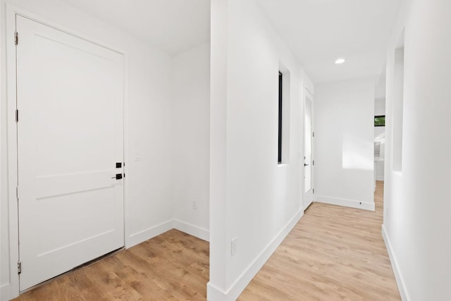 4407 Merle Dr Unit B, Austin, TX 78645 - hall featuring light wood-style flooring, baseboards, and recessed lighting