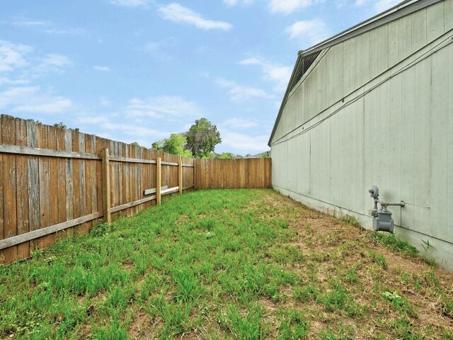 5207 Tahoe Trl Unit A, B, C, & D, Austin, TX 78745 - view of yard