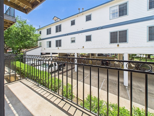 2905 Swisher St Unit 205, Austin, TX 78705 - view of balcony