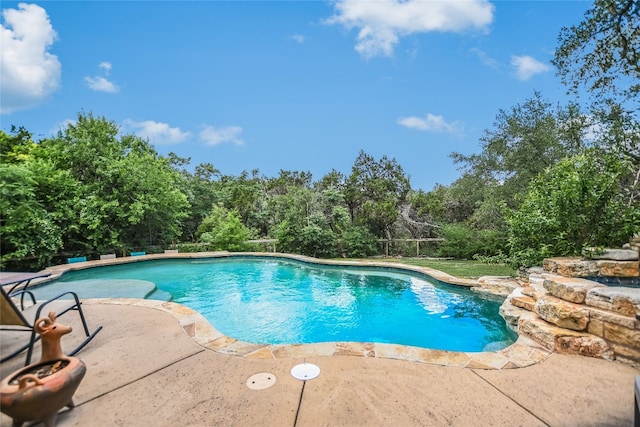 108 Tumbleweed Trl, Austin, TX 78733 - swimming pool with a patio area