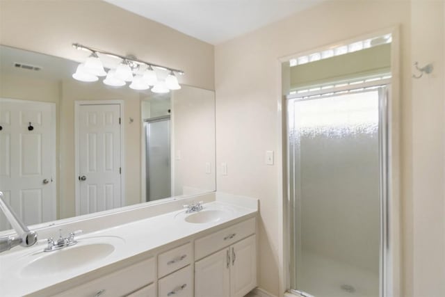 160 Turkey Run, Meadowlakes, TX 78654 - full bathroom featuring a shower stall and double vanity