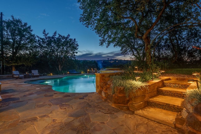 13708 Montview Dr, Austin, TX 78732 - swimming pool featuring a patio area