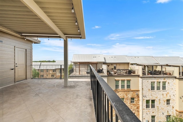 1044 Highknoll Ln, Georgetown, TX 78628 - view of balcony