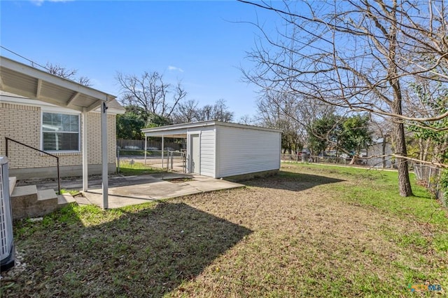 1518 S 37th St, Temple, TX 76504 - view of yard with an outbuilding and a patio area