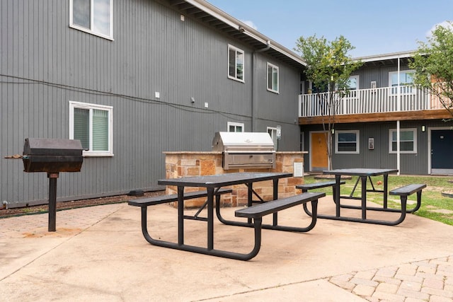2401 Manor Rd Unit 235, Austin, TX 78722 - view of patio / terrace with outdoor dining space