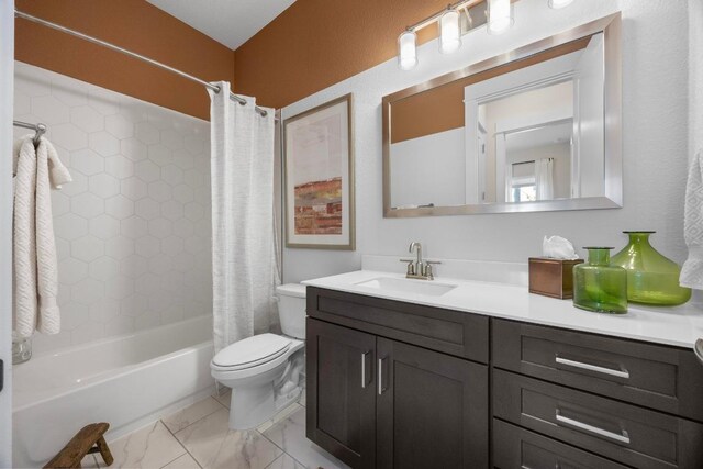 105 Monterey Oak Trl, Georgetown, TX 78628 - full bathroom featuring toilet, shower / tub combo, and vanity