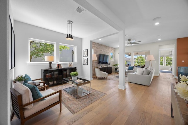 105 Monterey Oak Trl, Georgetown, TX 78628 - living area with a ceiling fan, light wood-type flooring, baseboards, and recessed lighting