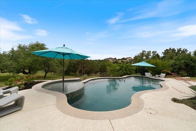 209 Steamboat Xing, Dripping Springs, TX 78620 - outdoor pool featuring a patio area