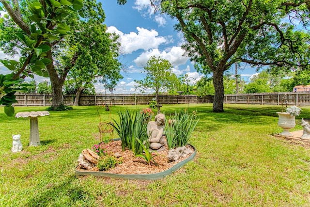 1408 W Clark St, Bartlett, TX 76511 - view of yard
