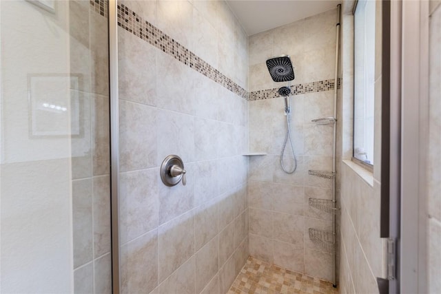 4216 Hannover Way, Round Rock, TX 78681 - full bath featuring a tile shower