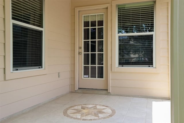 view of property entrance