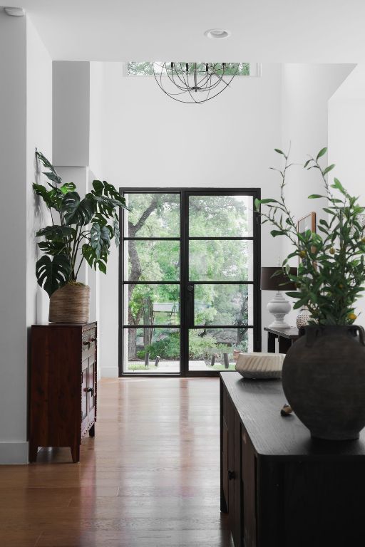 1800 Bay Hill Dr, Austin, TX 78746 - interior space with wood finished floors