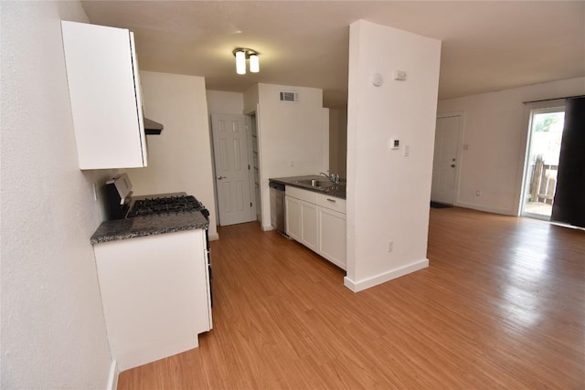 300 E Croslin St Unit 114, Austin, TX 78752 - photo 2