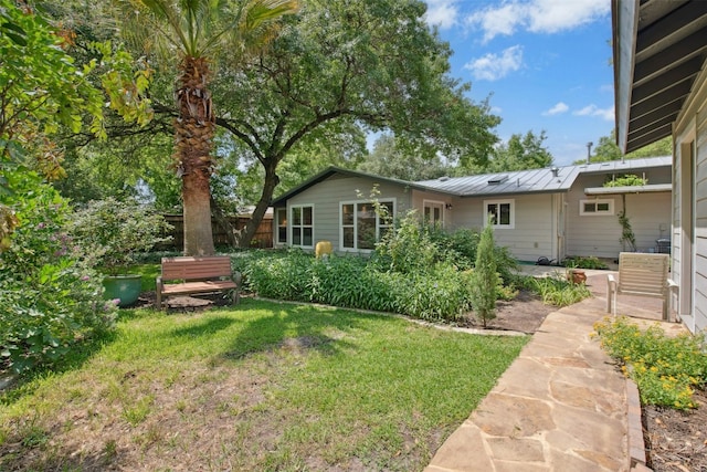 3000 Greenlawn Pkwy, Austin, TX 78757 - view of green lawn
