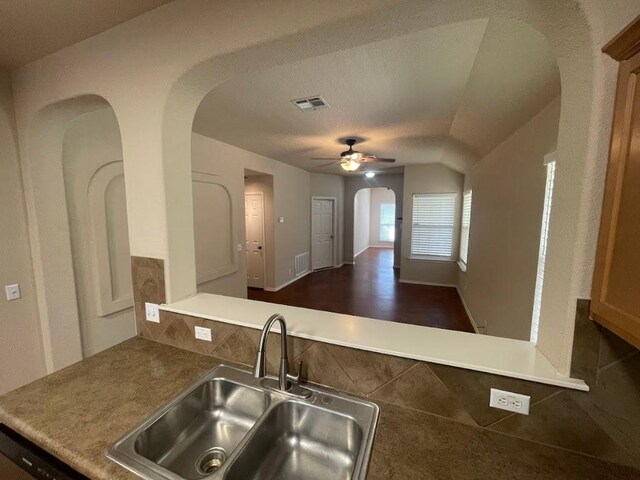 235 Hay Barn St, San Marcos, TX 78666 - photo 11