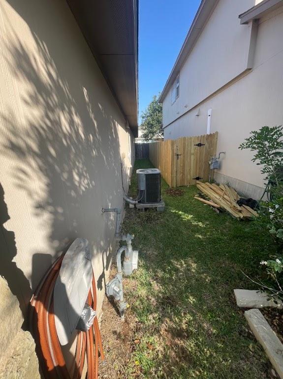 235 Hay Barn St, San Marcos, TX 78666 - photo 26