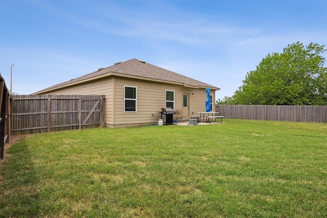 1413 Coffee Tree Dr, New Braunfels, TX 78130 - view of rear view of house