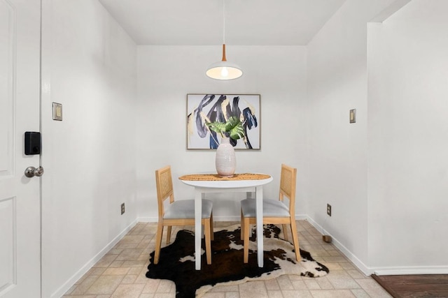 4613 Greenridge Ter, Austin, TX 78745 - dining space featuring baseboards