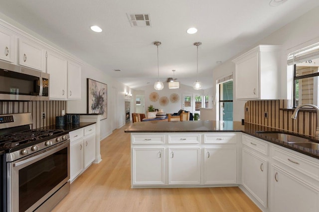 12916 Quinn Trl, Austin, TX 78727 - photo 4