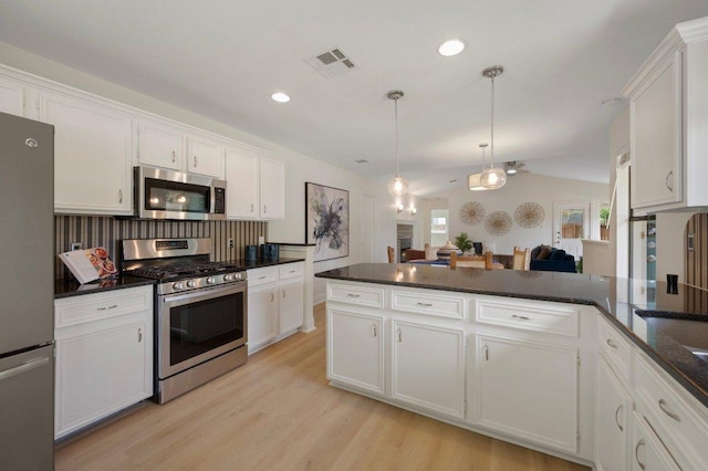 12916 Quinn Trl, Austin, TX 78727 - photo 15