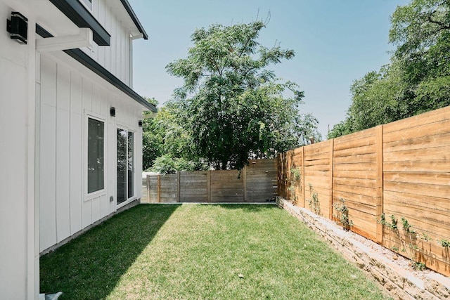1140 Northwestern Ave Unit 2, Austin, TX 78702 - view of fenced backyard