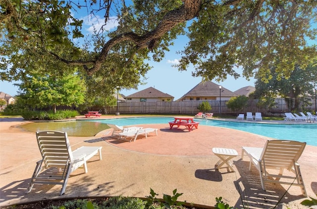 1812 Morts Pl, Manchaca, TX 78652 - community pool featuring a patio