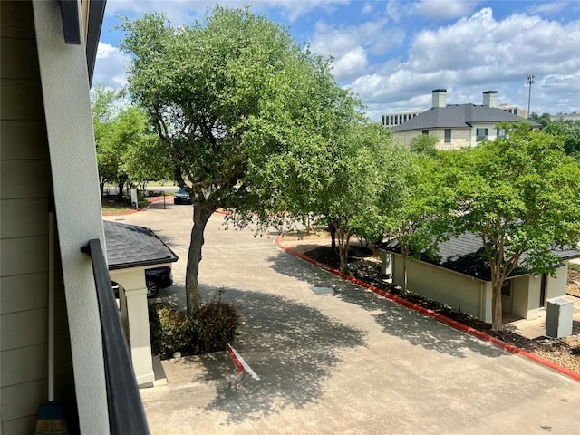 7701 Rialto Blvd Unit 1328, Austin, TX 78735 - view of yard