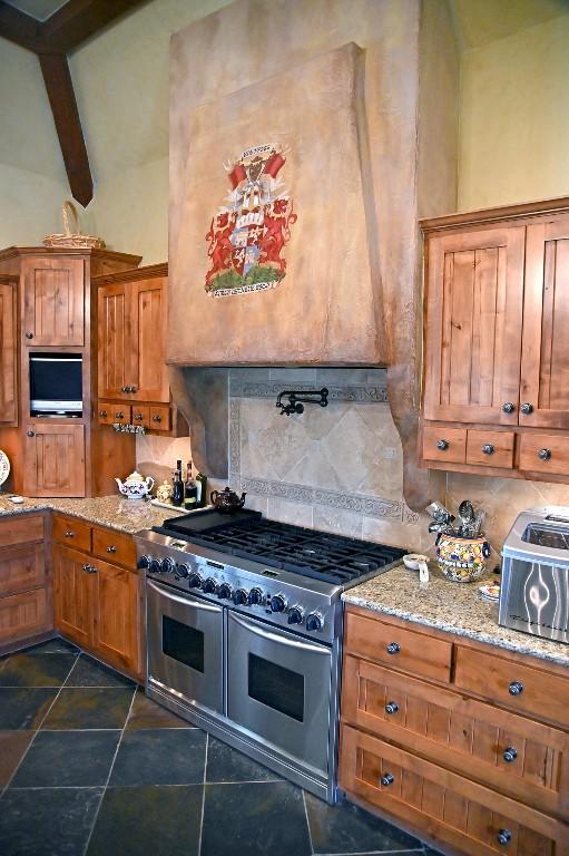 5904 Old Yoakum Rd, Cuero, TX 77954 - photo 10