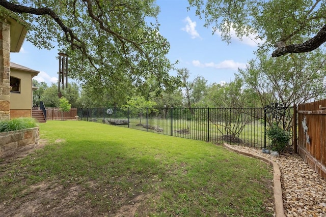 100 Royal Oak Dr, Georgetown, TX 78628 - view of yard