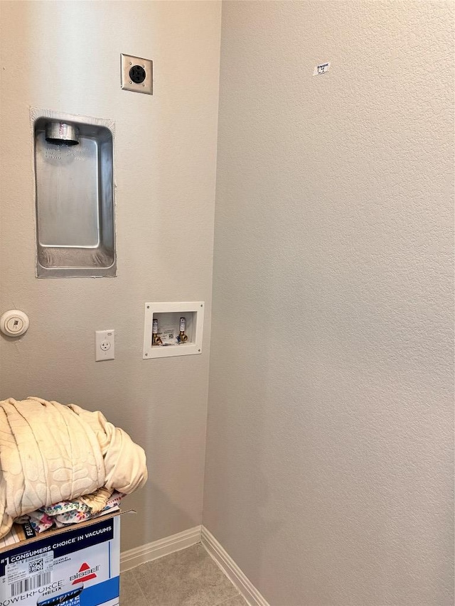 137 Rustic Glen Dr, San Marcos, TX 78666 - washroom with hookup for an electric dryer, washer hookup, and baseboards