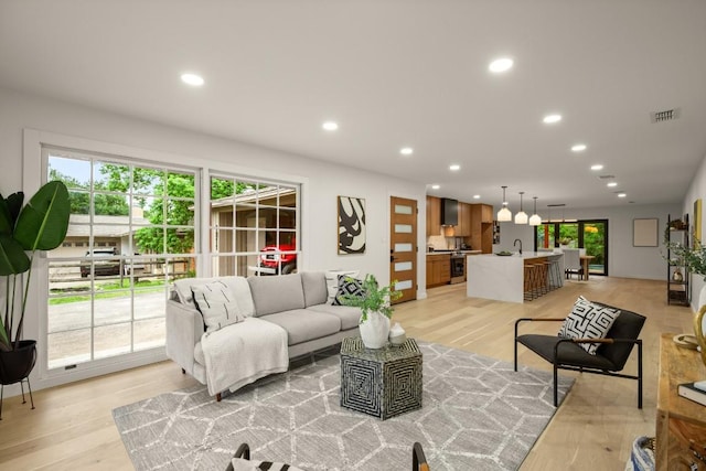 1811 Rogge Ln, Austin, TX 78723 - photo 3