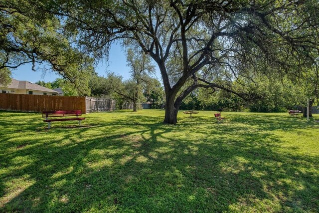 1303 Ridgewood Dr, Leander, TX 78641 - view of yard