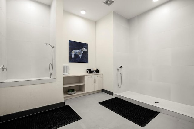 6324 N Lamar Blvd Unit 212, Austin, TX 78752 - misc room featuring pet washing area and recessed lighting