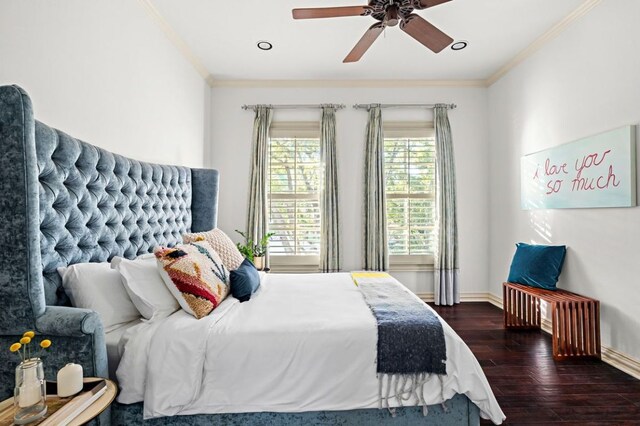 5902 Saratoga Cv, Austin, TX 78746 - bedroom with crown molding, hardwood / wood-style floors, and ceiling fan